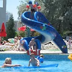 ホテル Iskar & Aquapark 3*