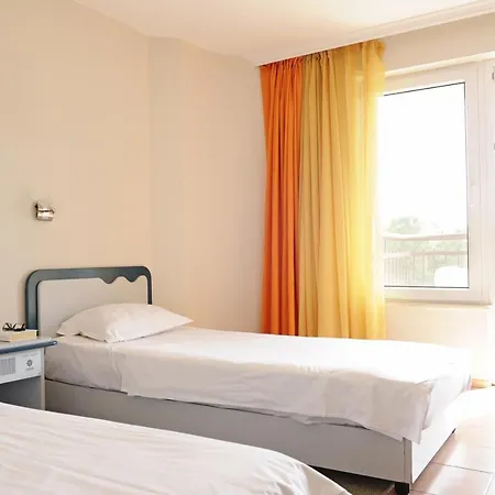 Iskar & Aquapark Hotel