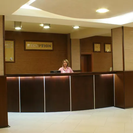 Iskar & Aquapark 호텔