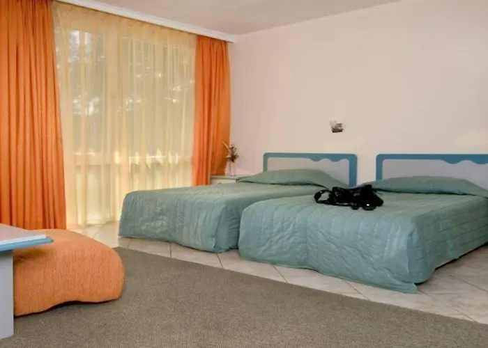 Iskar&aquapark - Hotell Slăntjev Brjag