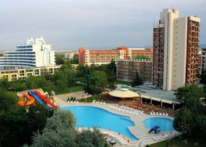 Iskar & Aquapark Hotel 3*