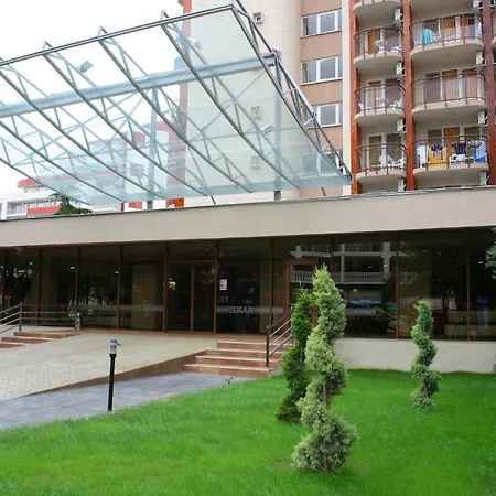 Iskar & Aquapark Отель