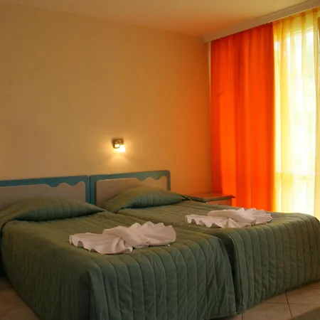 Iskar & Aquapark Отель